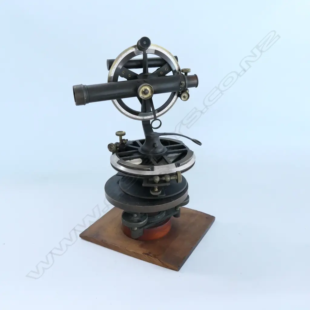 BRASS THEODOLITE  BY PASTORELLI & CO., 208 PICCADILLY, LONDON, ENGLAND, c.1859 -1875. IN TAPERING BOX Image 1++